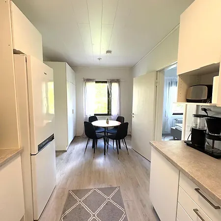 Apartment Viinikan Helmi